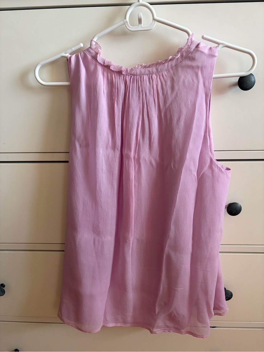 J Crew 100% silk sleeveless lavender blouse size 6 - Picture 3 of 3